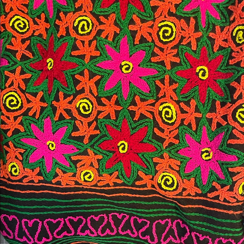 Kashmiri Gabba: Large Unique Handmade Wool (Blanket, tablecloth, rug, tapestry)